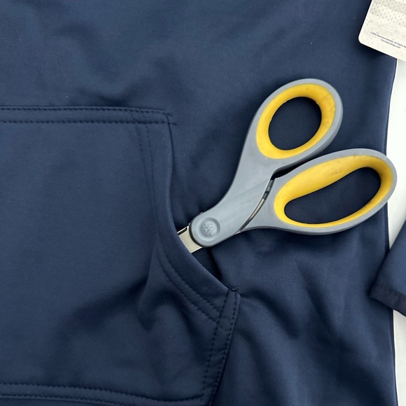 NEW Notre Dame cowneck sweater with front pounch size Small - Picture 10 of 14